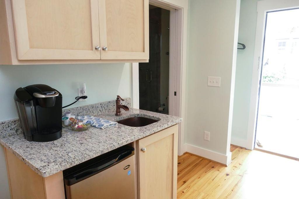 Beachview And Bed and breakfast Tybee Island