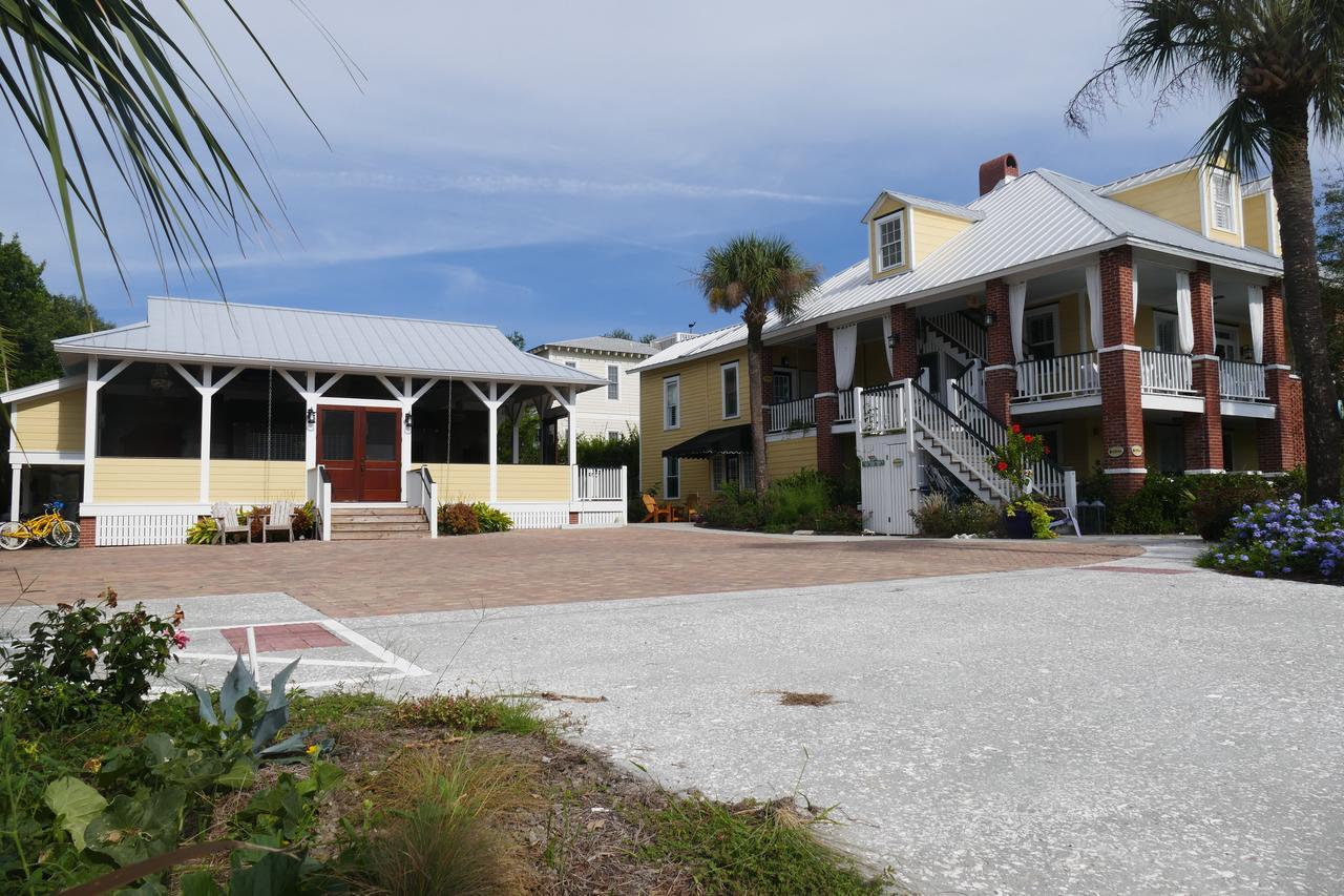 Beachview And Bed and breakfast 4*