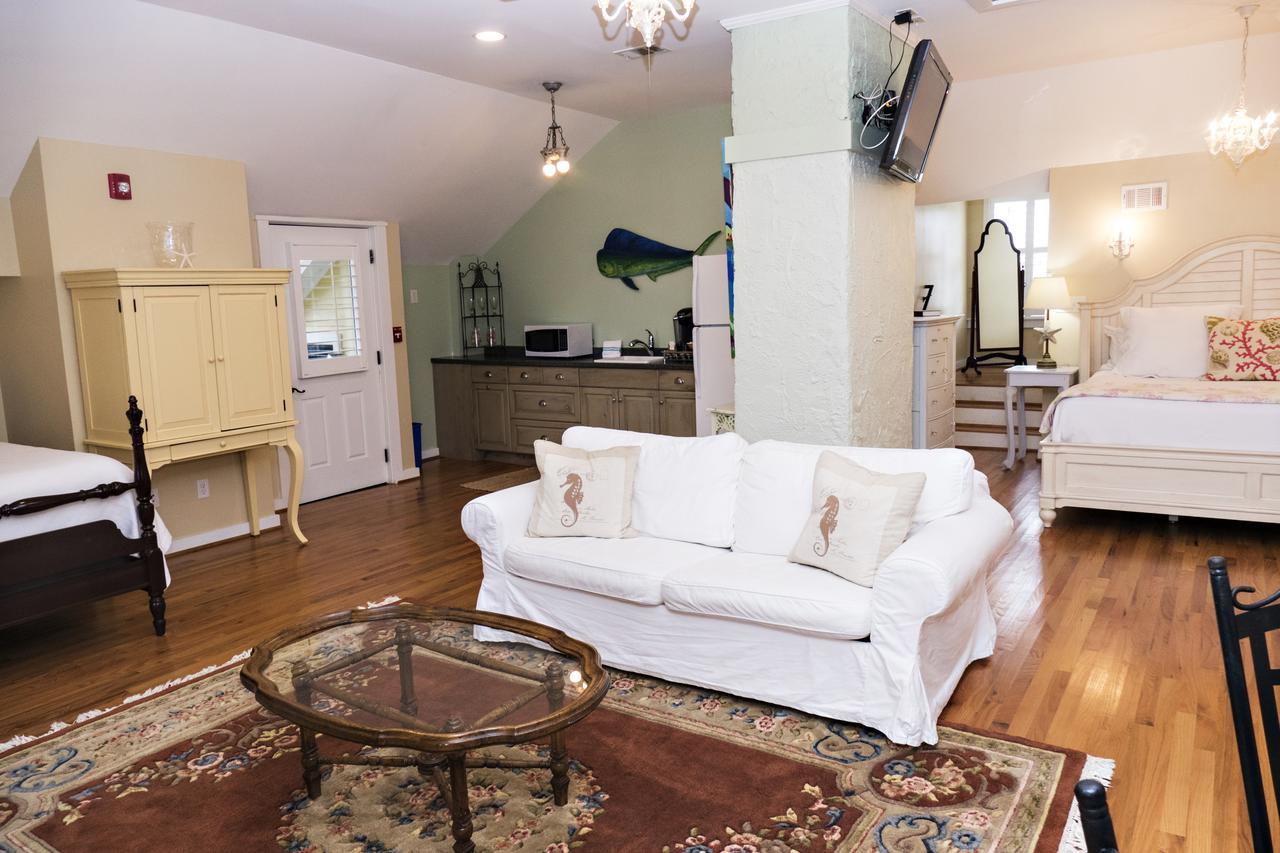 Beachview And Bed and breakfast Tybee Island