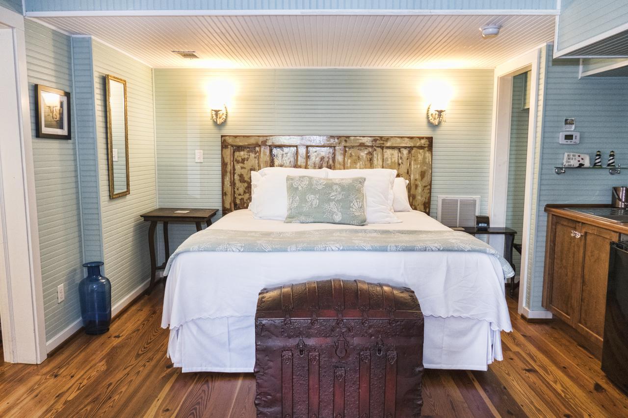 Beachview And Bed and breakfast 4*